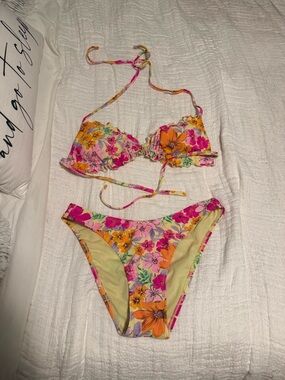 Wild Fable floral bikini
